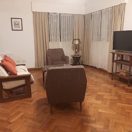Casa Frente Al Parque San Martin Zona Residencial Villa Mendoza Bagian luar foto